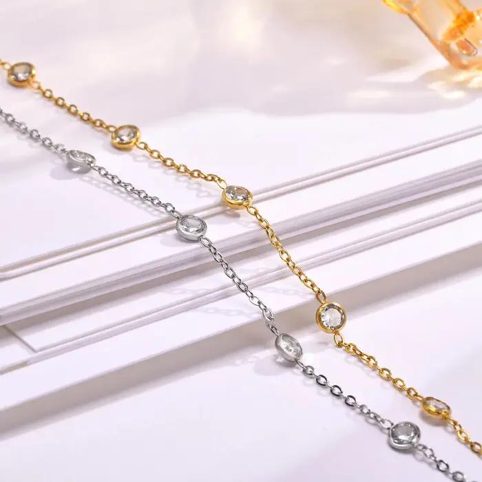Bracelet en acier inoxydable doré avec pierre CZ scintillante pour femmes et filles occasions spéciales et quotidiennes