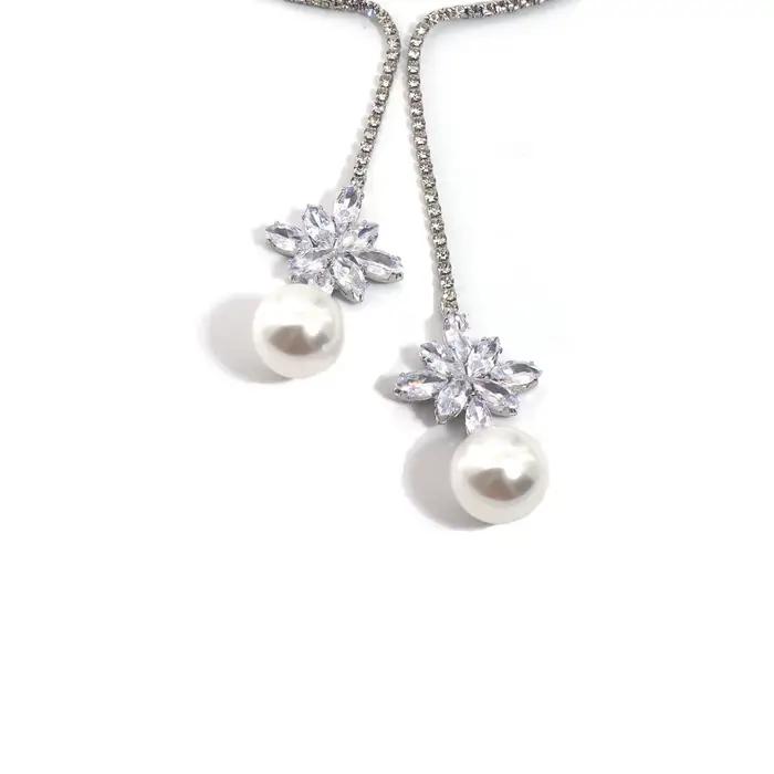 Collier de perles de diamant ouvert à la mode pour femmes, chaîne de clavicule légère en zircone de luxe, bijoux polyvalents au Design géométrique