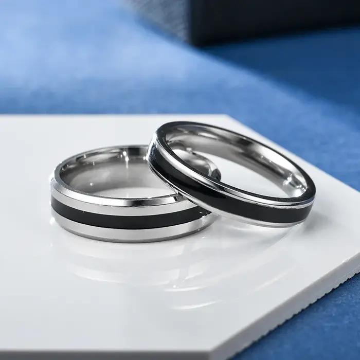 Bagues de mariage classiques simples en acier inoxydable pour couple
