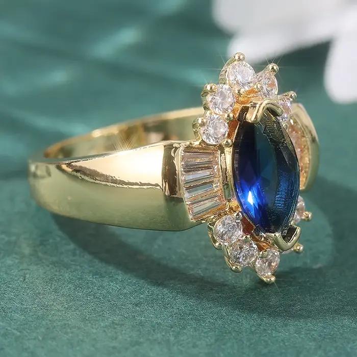 Bague de luxe scintillante en zircone synthétique pour femme