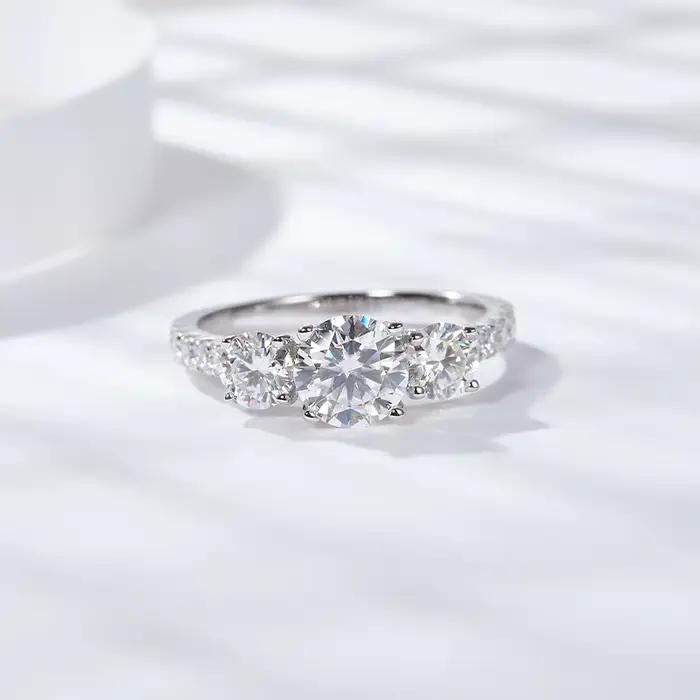 Bague pour femme en argent S925 plaqué or blanc 18 carats avec émeraude 2 carats et moissanite couleur D, bijoux fins pour femme
