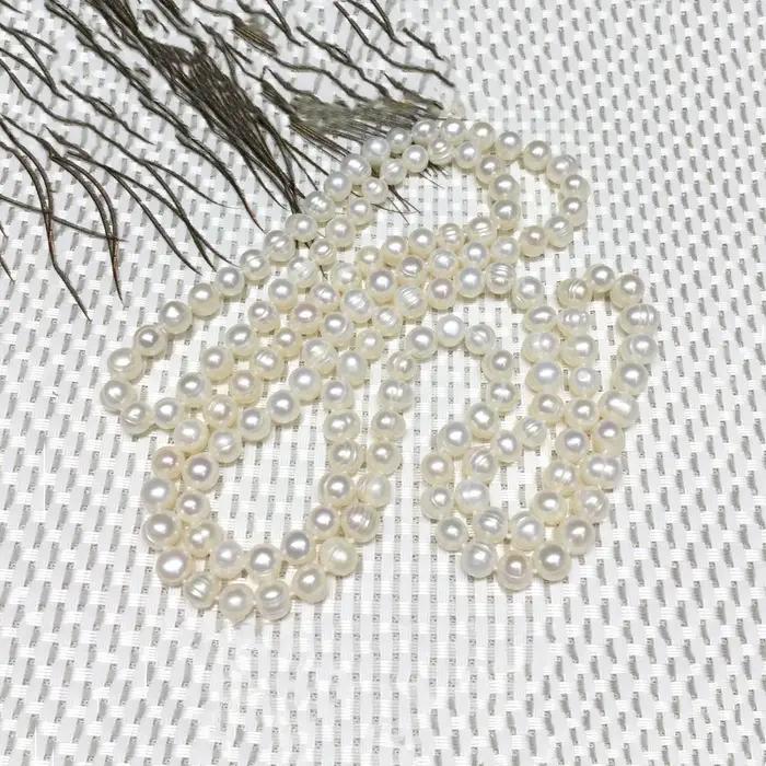 Long collier de perles d'eau douce naturelles pour femmes
