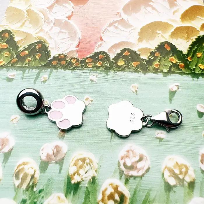 Pendentif patte rose en argent regardé 925 pour femme