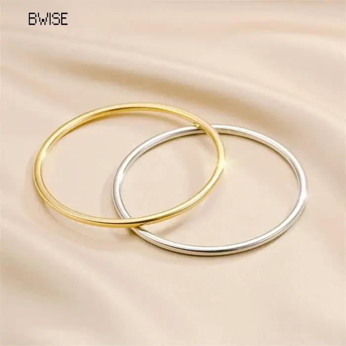 Bracelet rond minimaliste en acier inoxydable pour femmes