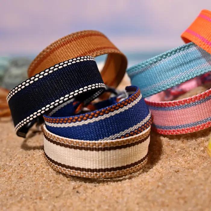 Lot de 10 bracelets à breloques pour femmes et hommes