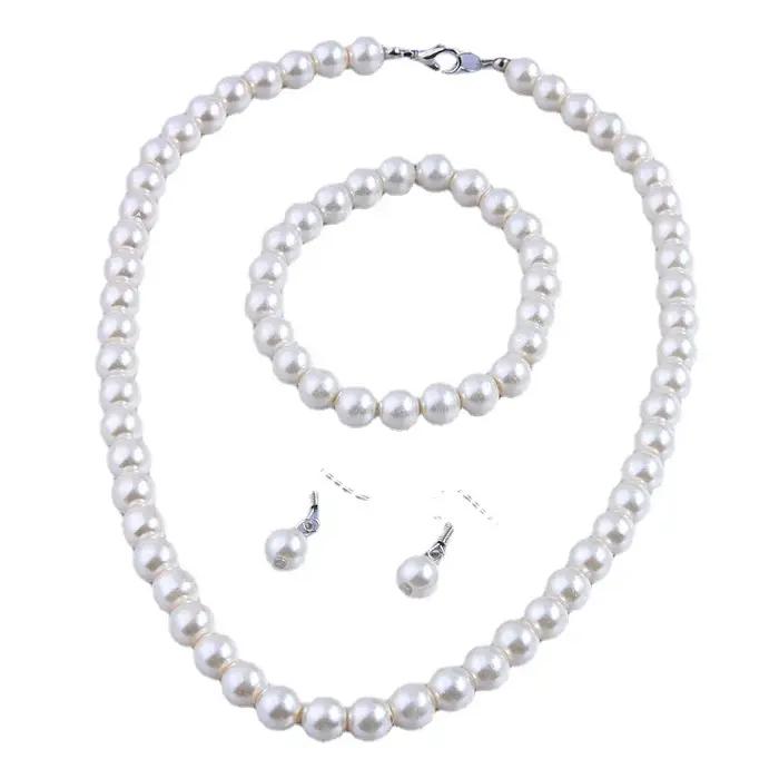 Ensemble de bijoux en fausse perle collier perlé élégant bracelet et boucles d'oreilles pour femmes romantiques occasions spéciales anniversaire mariage cérémonie événements