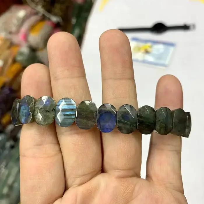 Bracelet de Labradorite Furiosa pierre naturelle arc-en-ciel perles géométriques bracelet à brins cadeau bijoux pour hommes et femmes occasions spéciales