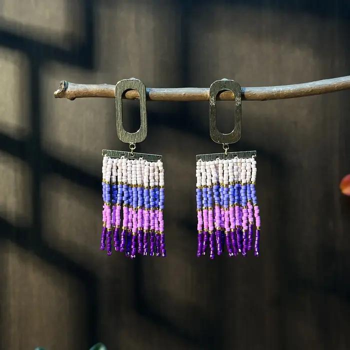 Boucles d'oreilles à franges en perles de rocaille bohème tissées à la main