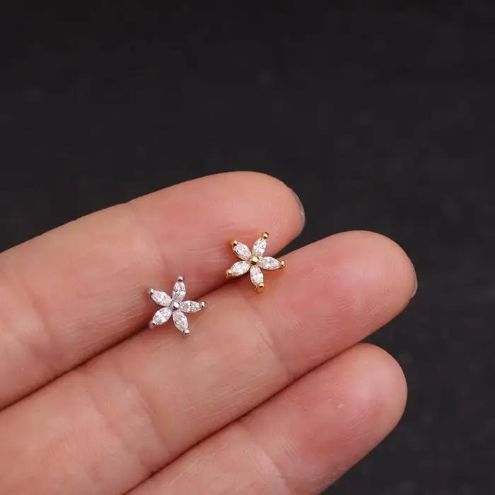 Tragus Helix Piercing boucle d'oreille pour femmes Rook Lobe Cartilage papillon oreille Percing coeur