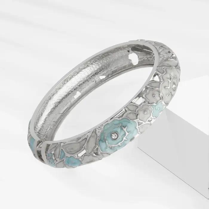 UJOY – Bracelets manchette en forme de fleur de Rose émaillée, cadeaux creux, bijoux à la mode pour
