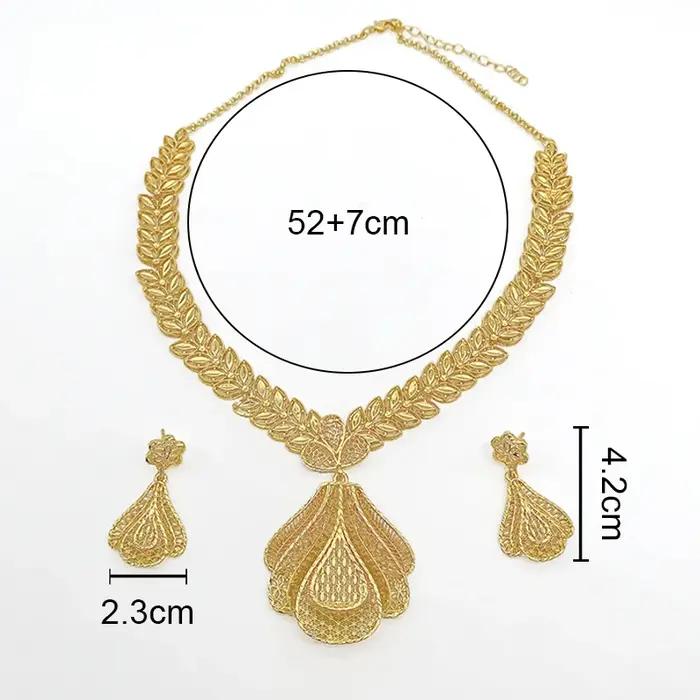 Ensemble de bijoux classique rétro-bohème plaqué or 18 carats pour femmes collier et boucles d'oreilles mariage invités