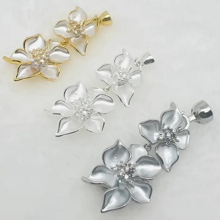 Boucle de connexion pour collier et bracelet