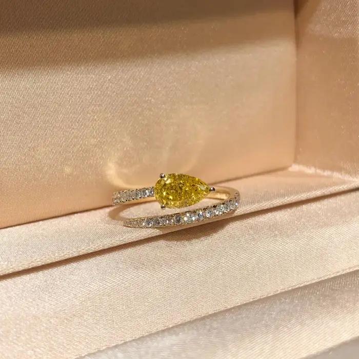 Bague en zircon jaune brillant forme goutte d'eau ajustable haute qualité pour femmes occasions engagement quotidien
