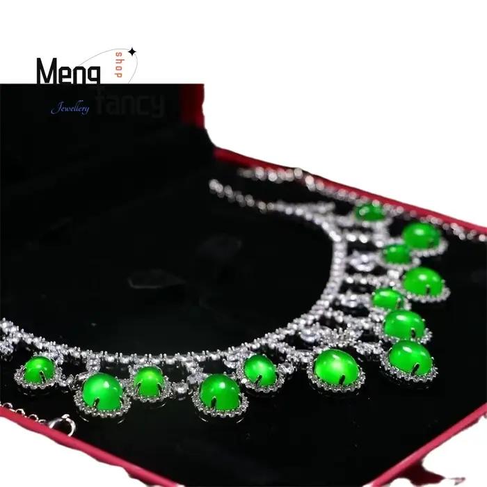 Collier en jade émeraude naturel de type glace