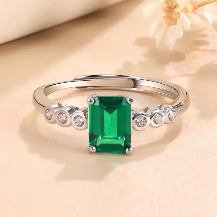Bague ajustable LinkerLove en argent sterling 925 avec émeraude 1 carat