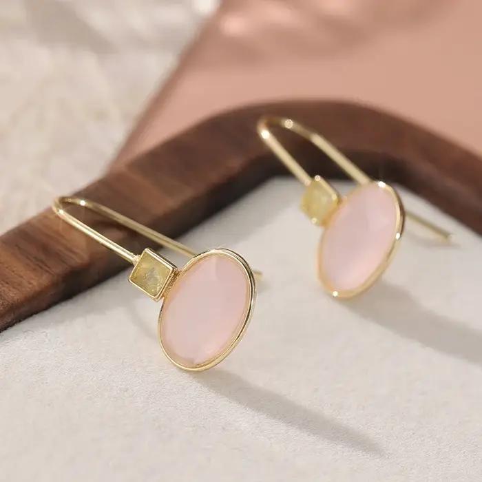 Boucles d'oreilles pendantes en résine avec placage or pour femmes élégantes et occasions spéciales