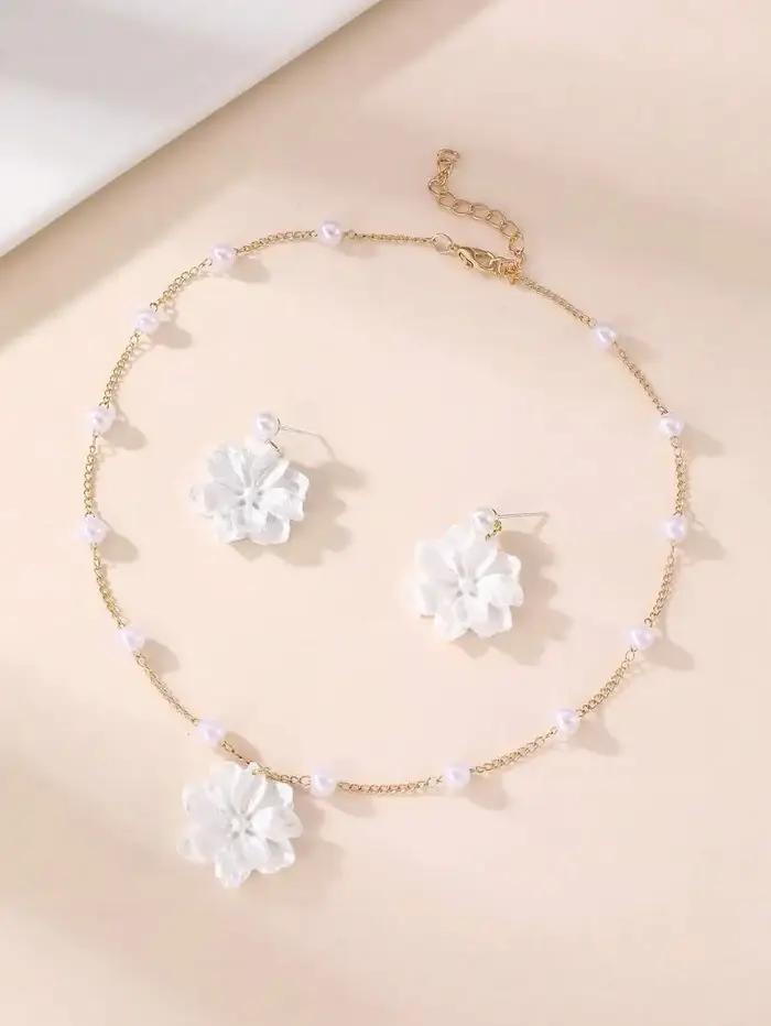 Ensemble de bijoux floraux et perlés pour filles