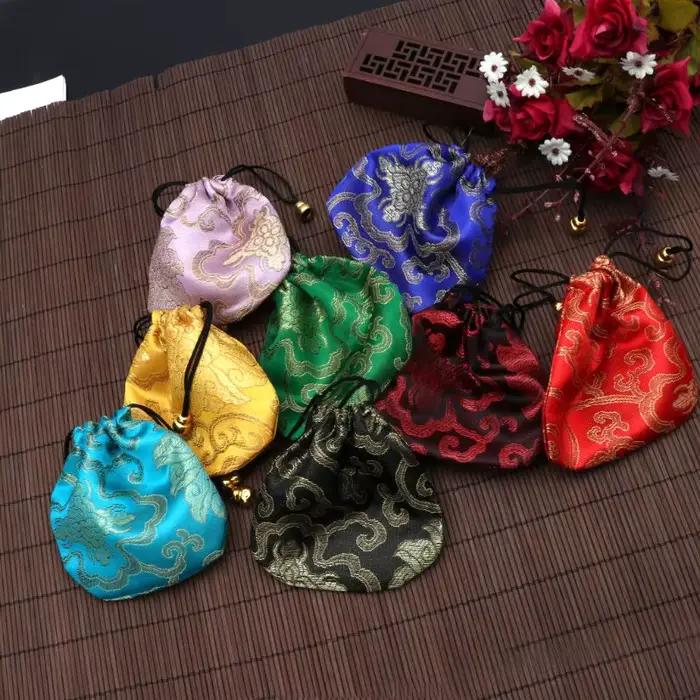 Pochette à bijoux en brocart soie, sacs cadeaux à cordon, porte-monnaie brodé, à bonbons pour cadeaux fête