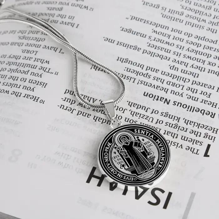 Collier médaille Saint benoît/Michael en acier inoxydable pour hommes et femmes