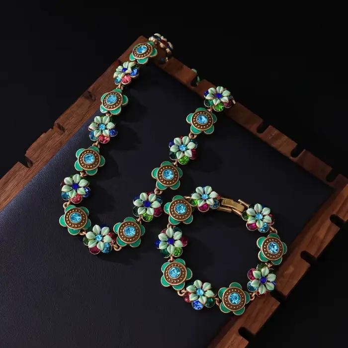 Parure de bijoux vintage en émail peint à motif floral élégante pour femmes occasions spéciales collier boucles d'oreilles bracelet style rétro bohème