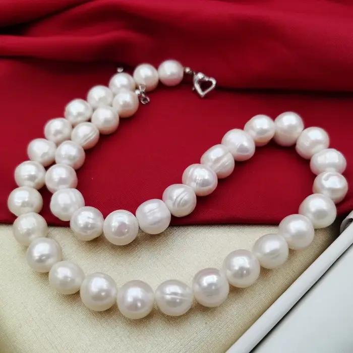 Grand collier de perles d'eau douce 100% naturelles