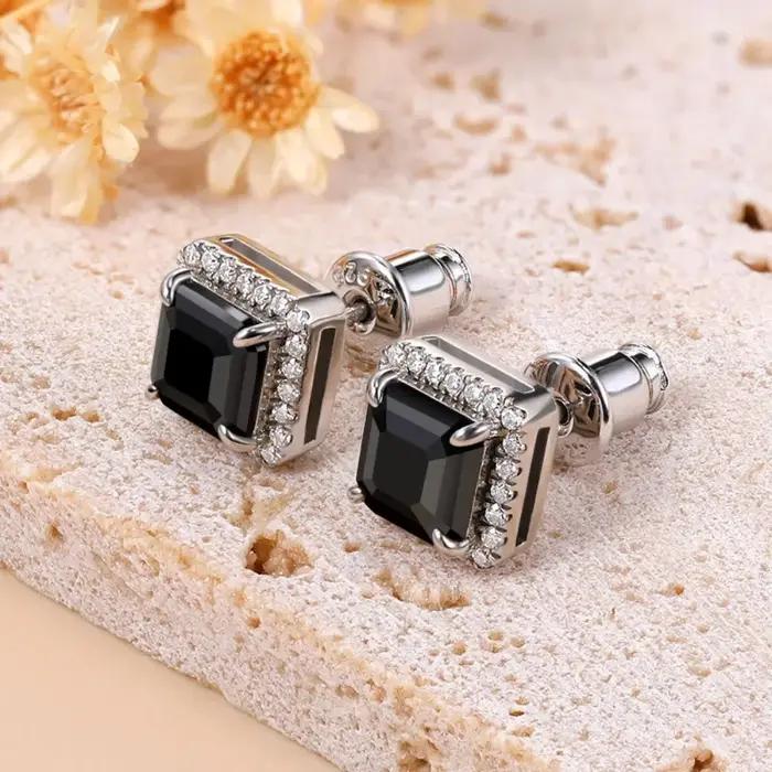 Boucles d'oreilles à clous en Moissanite noire