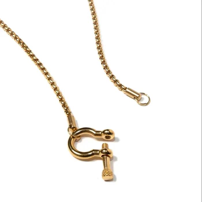 Mousqueton bicolore à breloque épaisse de 18 pouces, fer à cheval, collier en acier inoxydable pour femmes, collier de verrouillage à vis, chaîne en corde, bijoux Vintage