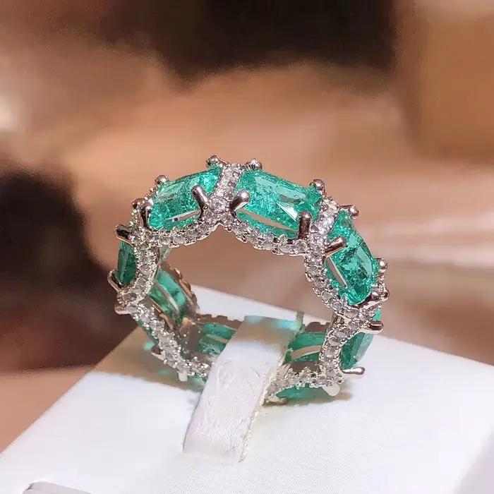Bague Paraiba en Zircon Plaquée Argent 925 pour Femmes Occasions d'Engagement Unique et Élégante