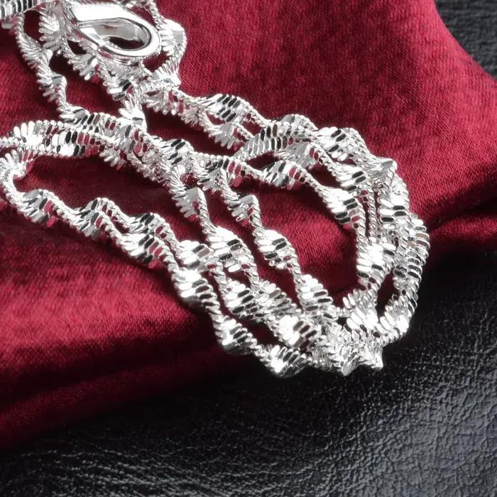 Nouveau Collier ondulé d'eau de 2mm pour femmes
