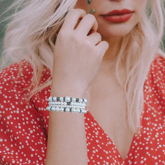 Ensemble de bracelets de perles multicouches pour femmes