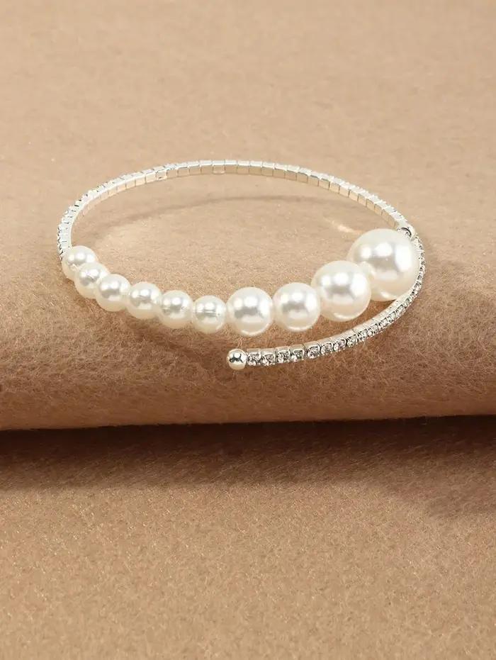 1pc Bracelet ajustable ouvert avec fausses perles incrustées de diamants, frais et élégant