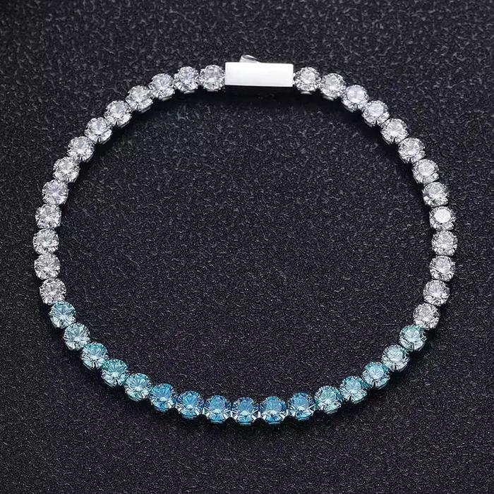 Bracelet en acier avec chaîne tennis entièrement sertie de diamants