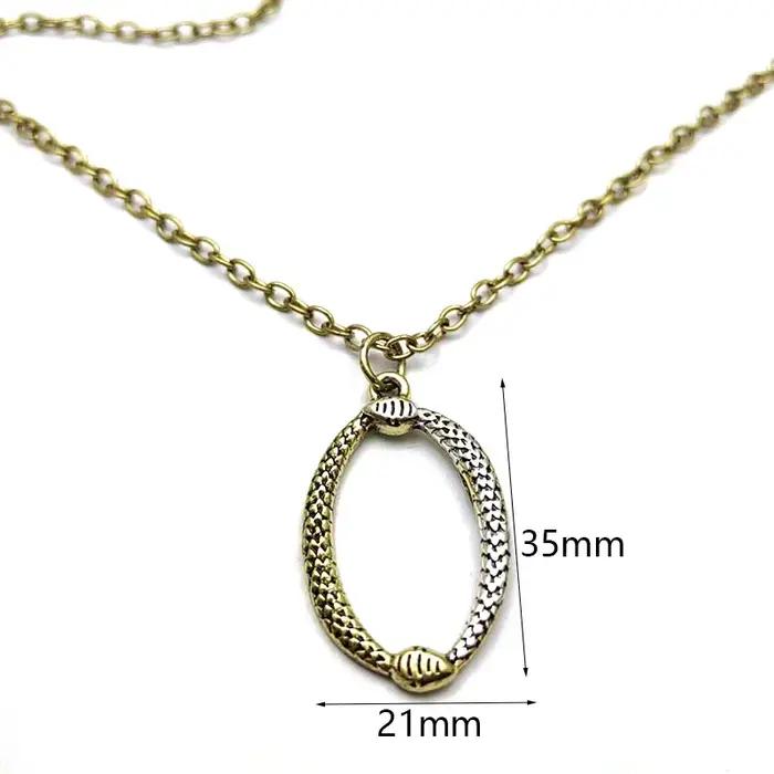 Collier Serpents Entrelacés en os plaqué métal pour homme et femme avec pendentif serpent double style rétro et moderne pour toutes occasions