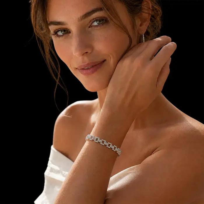 Bracelet de tennis de luxe pour femme en acier inoxydable argenté avec cristaux