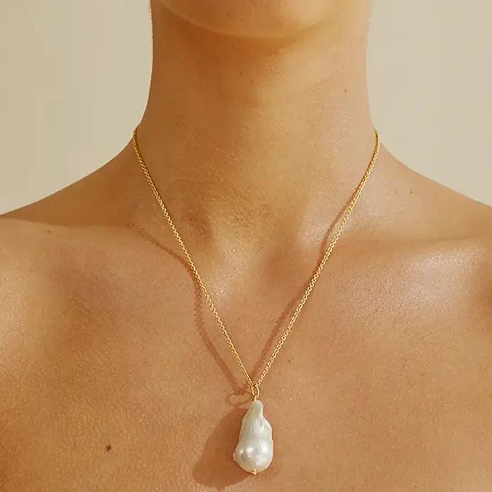 Collier classique de grande taille pour femmes