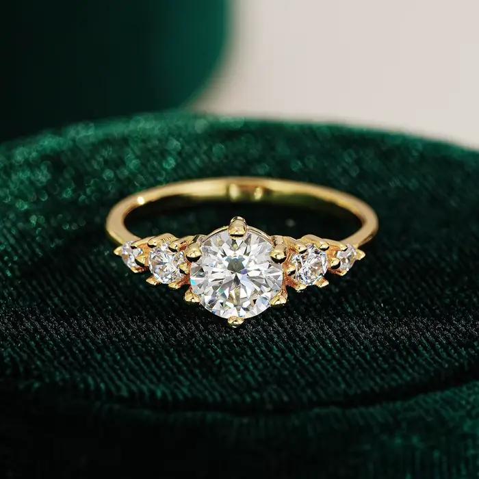 Lumira – bague en or 18 carats
