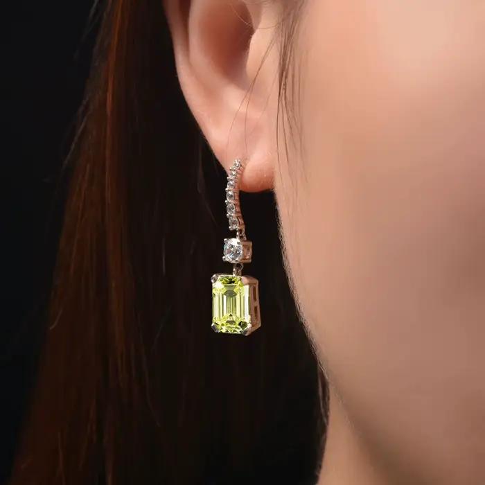Boucles d'oreilles pendantes en or blanc avec diamant à haute teneur en carbone et pierre précieuse en argent sterling 925, taille émeraude, bijoux fins, cadeau, vente en gros