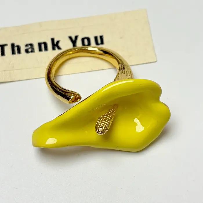 Nouvelle bague Calla Lily
