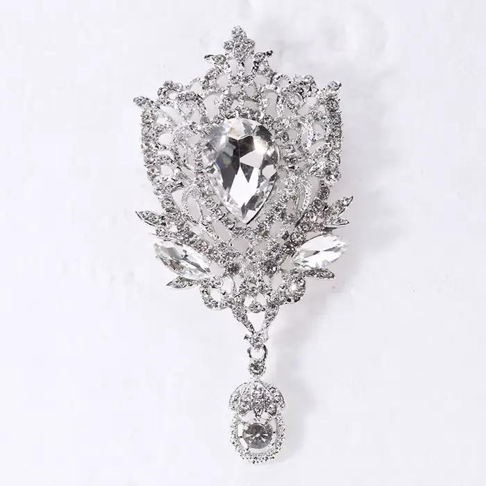 Broches de fleur en cristal classique pour femmes, bijoux de luxe, accessoires de mode, décoration de vêtements, bijoux élégants pour occasions spéciales