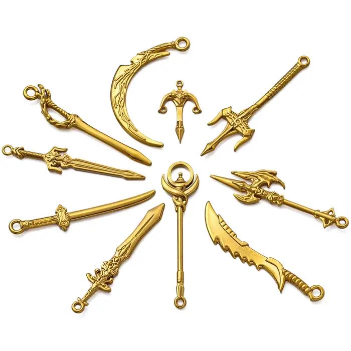 Breloques en forme d'épée de chevalier en acier inoxydable, 5 pièces, breloques d'armes froides anciennes pour bricolage, collier, Bracelet, boucle d'oreille, fabrication de bijoux