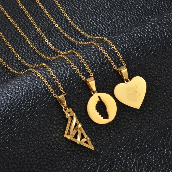 Colliers avec pendentif style Corse et Sardaigne pour femme