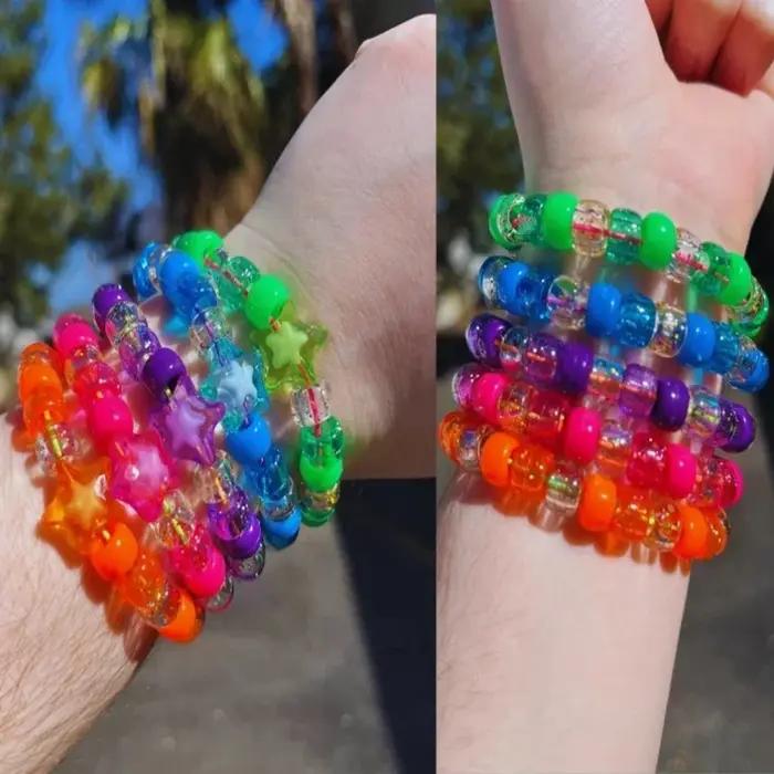 Bracelet à paillettes Kandi étoile arc-en-ciel Y2K fait à la main pour femmes et hommes occasions spéciales et décoration de fête
