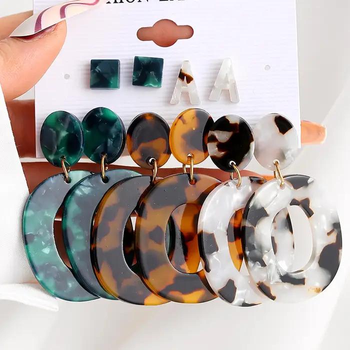 Ensemble de boucles d'oreilles léopard pour femmes