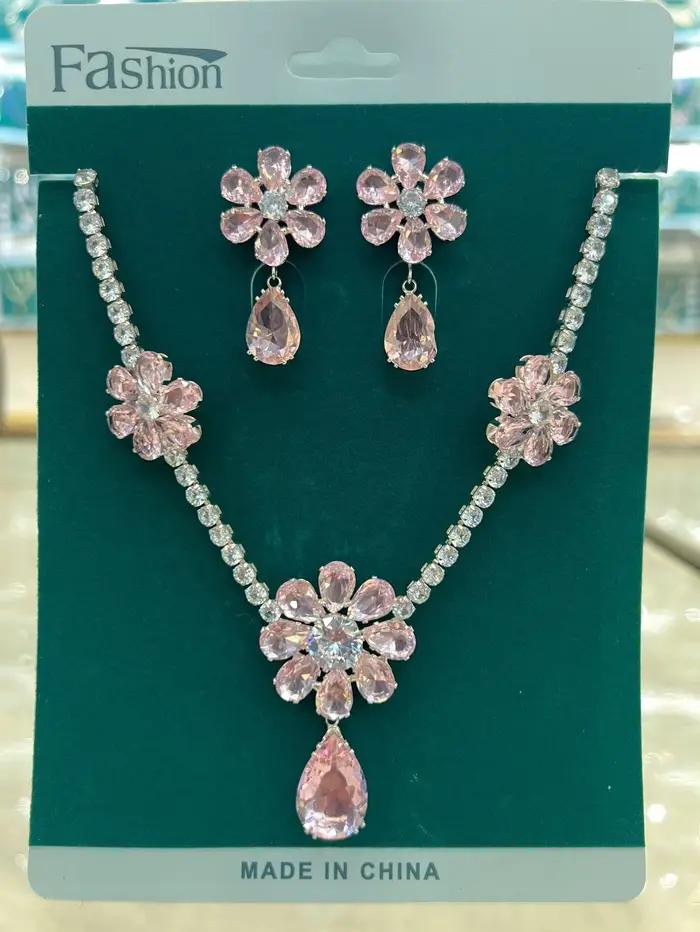 Collier de mariée fleuri, ensemble de luxe en cuivre serti de pierres en zircone, style européen, ensemble tendance pour accessoires de robe de soirée formelle