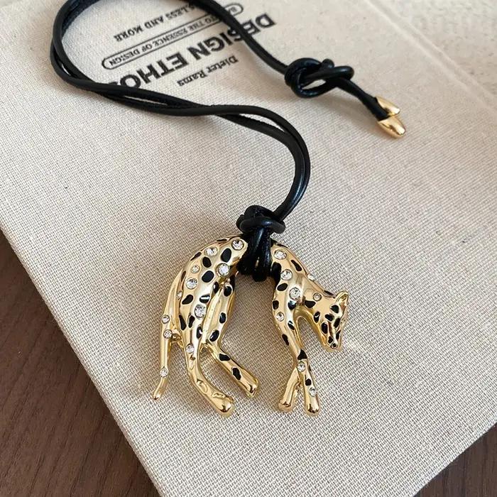 Maillard goutte d'huile léopard pendentif écharpe collier pour femmes rétro tissu détachable Animal