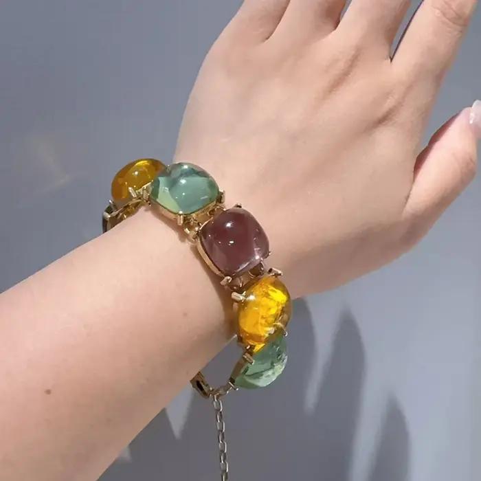 Bracelet en ambre multicolore plaqué or 18 carats