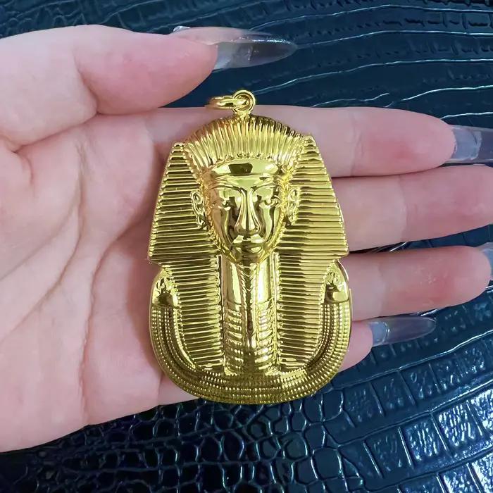 Collier pendentif avec chaîne