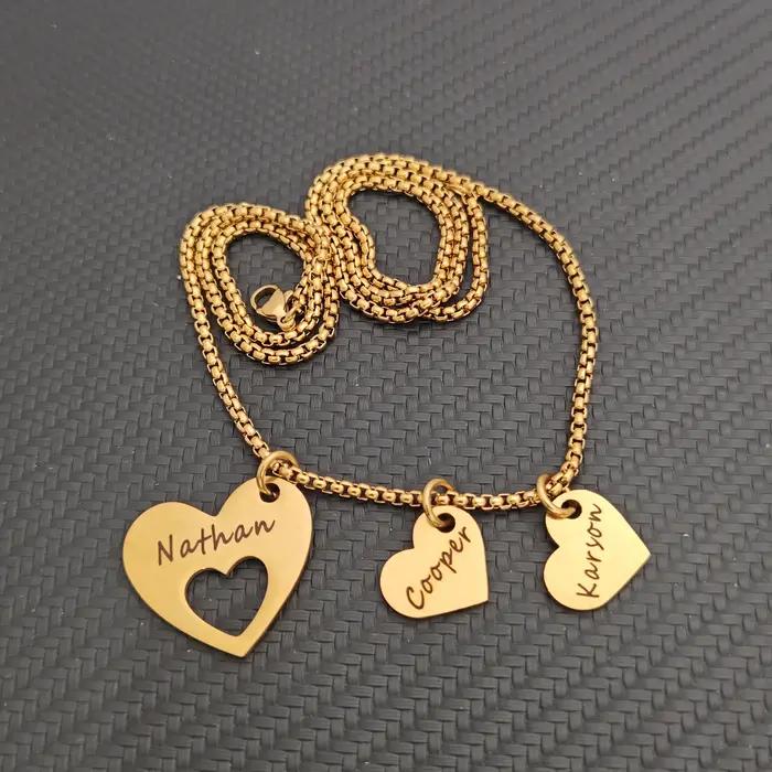 Collier de cœurs avec nom personnalisé pour la famille gravé par les Parents et plusieurs noms d'enfants