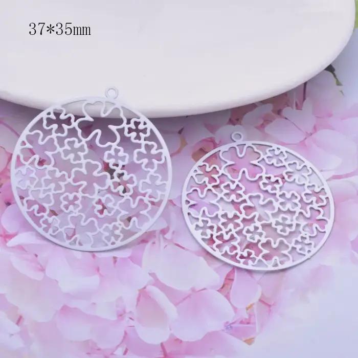 Boucles d'Oreilles Rondes en Forme de Cœur Noir et Blanc