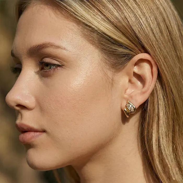 Moonmory – boucles d'oreilles chic en spirale dorée